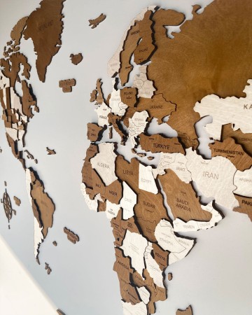 Drewniana-mapa-swiata-na-sciane-3d-CAPPUCCINO-1.jpg