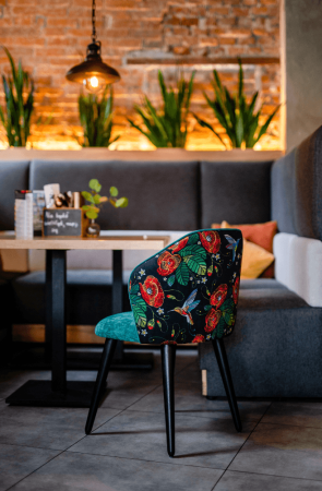 WYJĄTKOWE-KRZESŁO TAPICEROWANE - MARIDANA.png