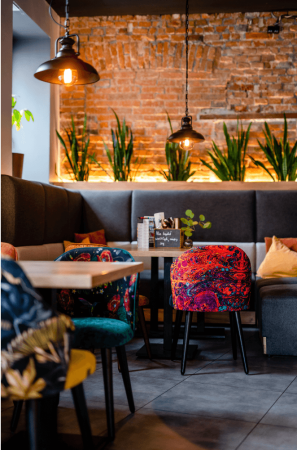 WYJATKOWE-KRZESŁO-TAPICEROWANE - DABIH.png