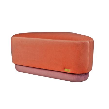 DESIGNERSKI-TROJKATNY-PUF-TAPICEROWANY - POLARIS.png